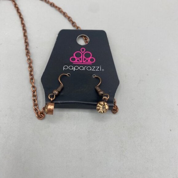 Paparazzi Unlocked Copper Necklace W/Matching Earrings - Picture 3 of 3